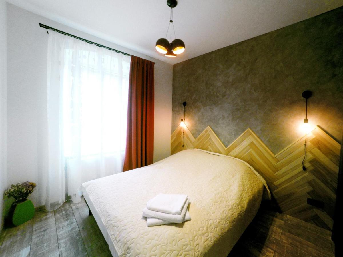 Lion King Lesya Ukrainka Apartment Lviv Luaran gambar
